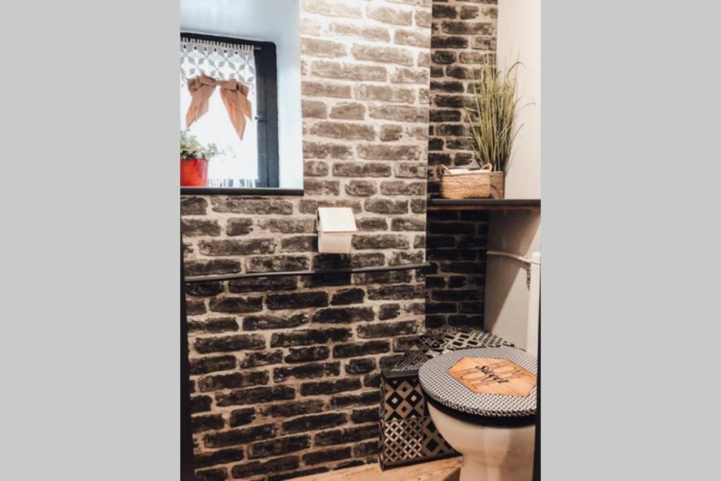Appartement Romantique Parisien, Baignoire Retro Au Pied Du Lit Boulogne-sur-Mer Zewnętrze zdjęcie